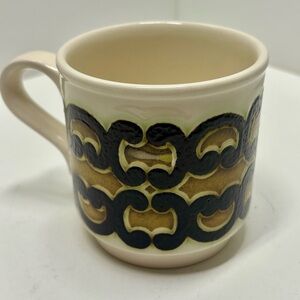 Vintage Biltons England glazed stoneware mug with retro brown and gold pattern